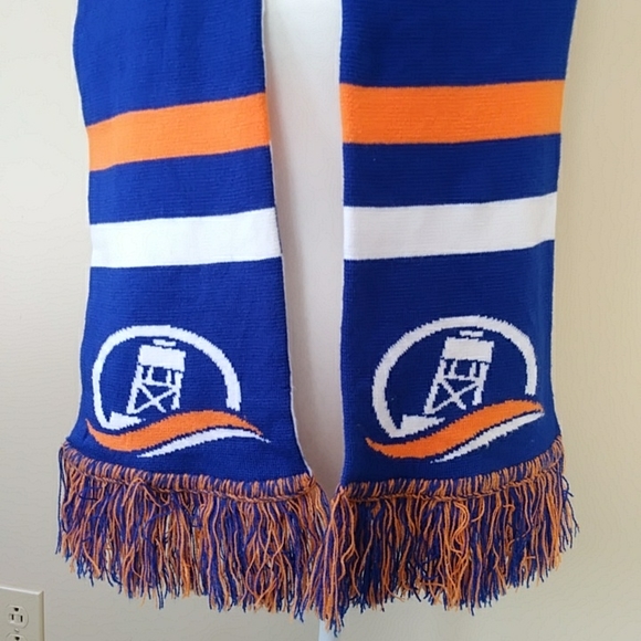 Buoy Local Reversible Fringe Scarf Blue White Orange - Picture 2 of 10